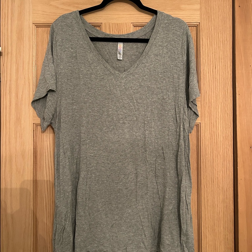LuLaRoe Heather Gray Top